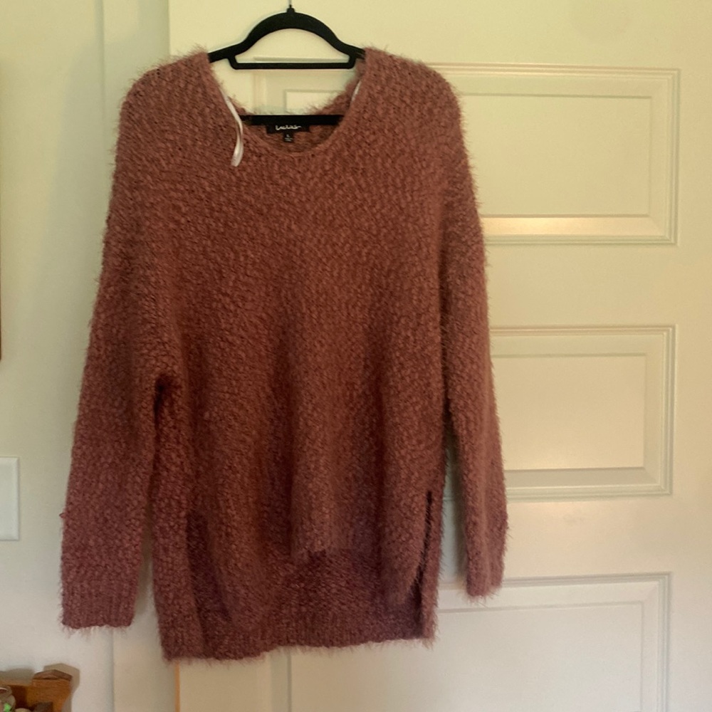 Brown lulus sweater